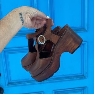 Canyon River Blues Leather Platform Clogs Wood Shoes